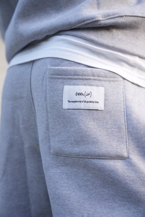 ٨:٣٣ FULL ZIP HOODIE Ramadi (Grey)